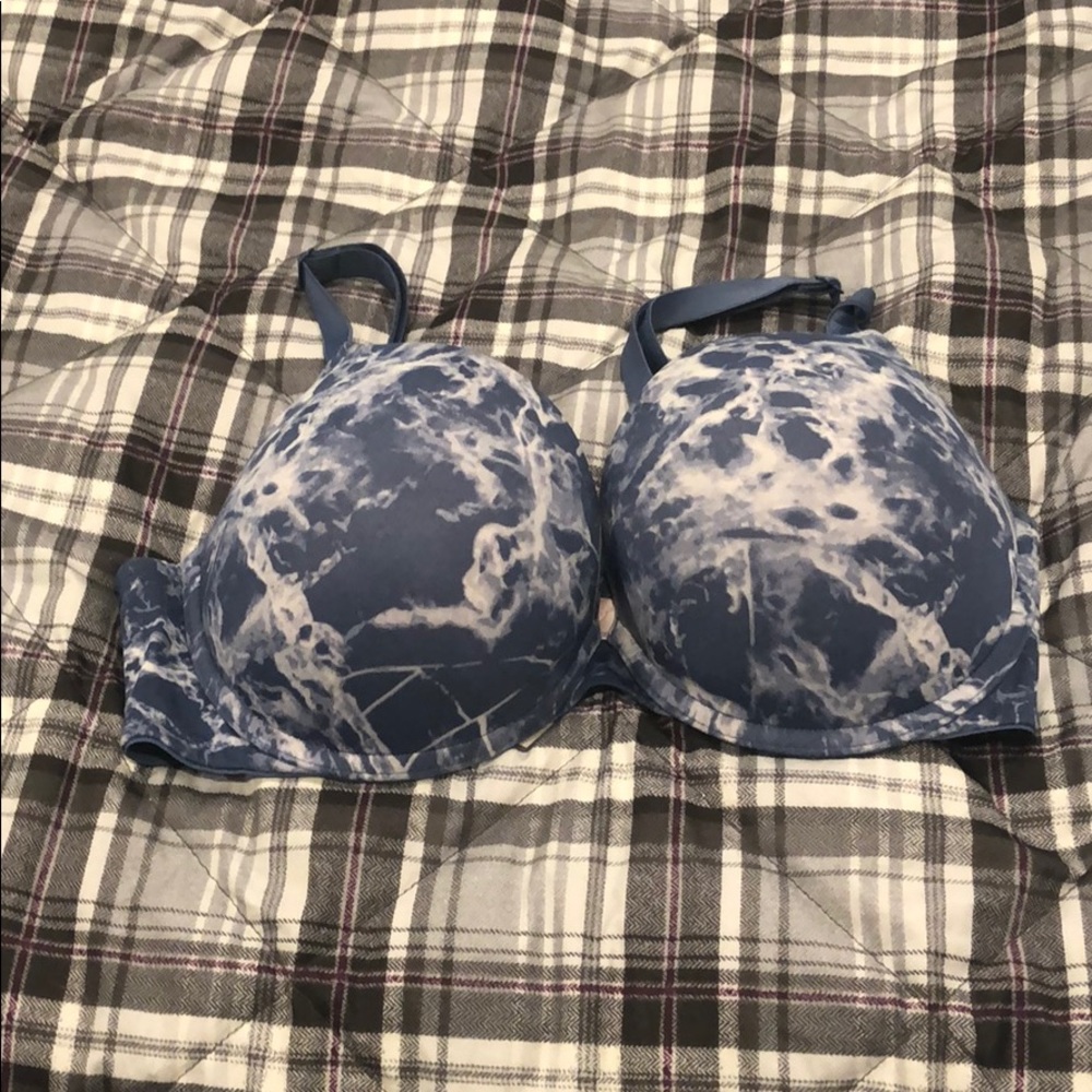 Victoria Secret Push Up Bra